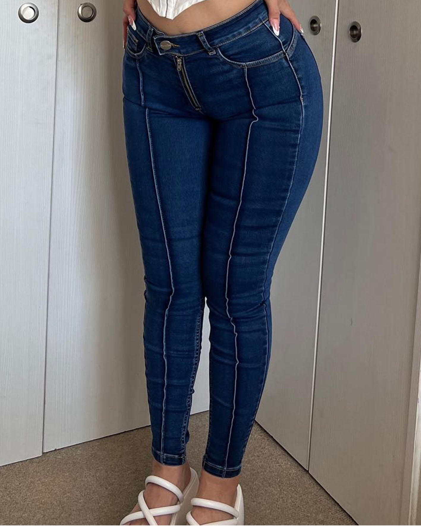 Damen Skinny Jeans mit Reißverschluss (Vorverkauf)