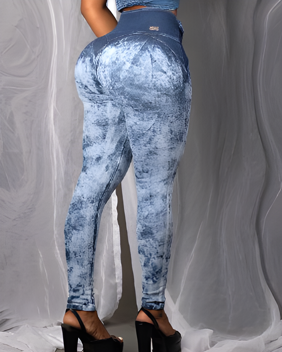 Tie-Dyed Hip-Lift Jeans