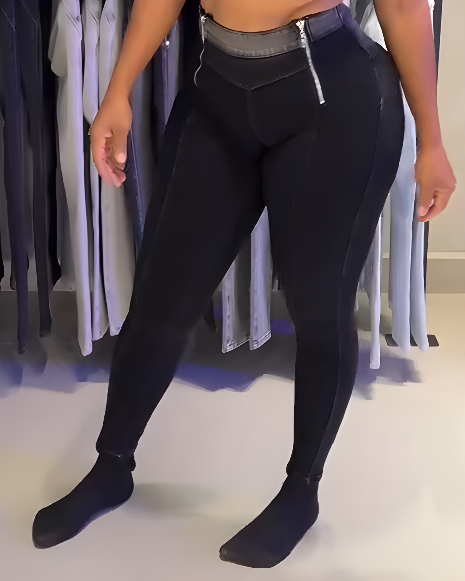 Hüfthebende Leggings mit Doppelreißverschluss