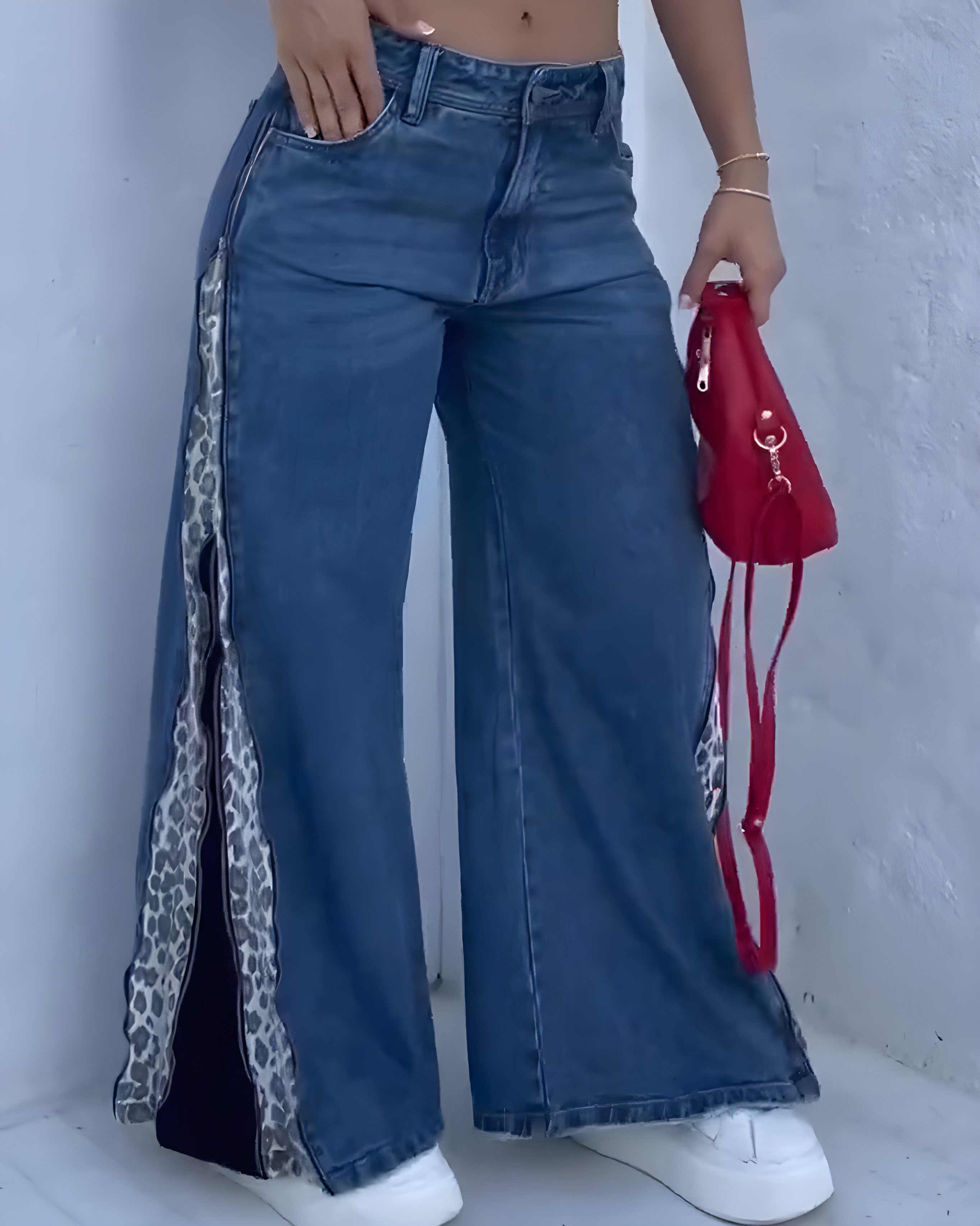 Loose Fit Jeans mit seitlichem Reißverschluss