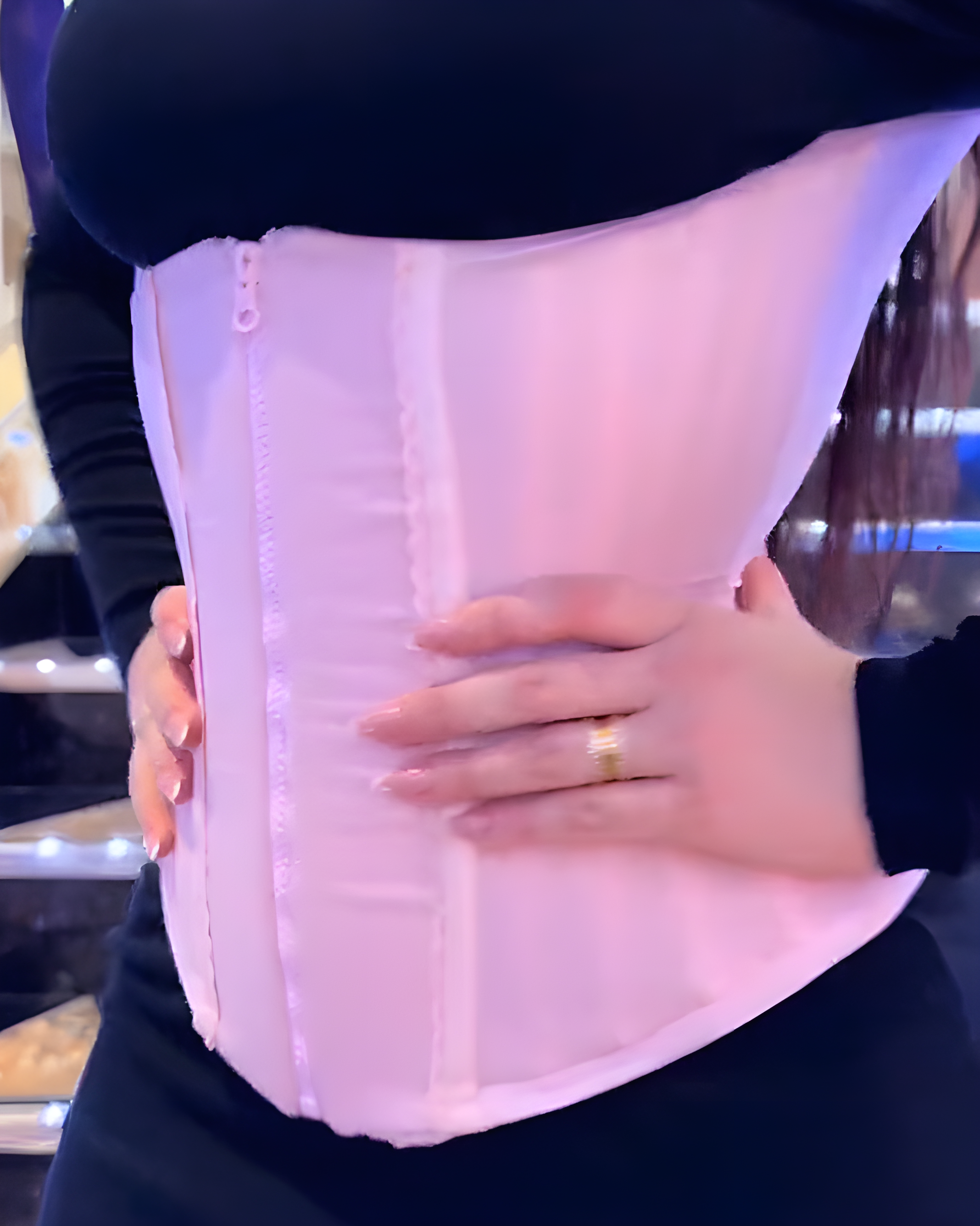 Lace Hourglass Shaping Waist Trainer