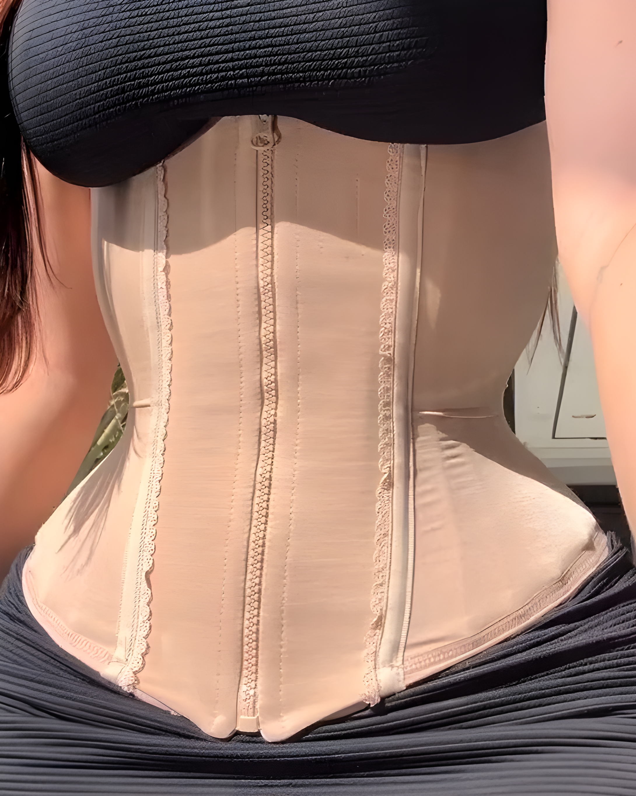 Lace Hourglass Shaping Waist Trainer