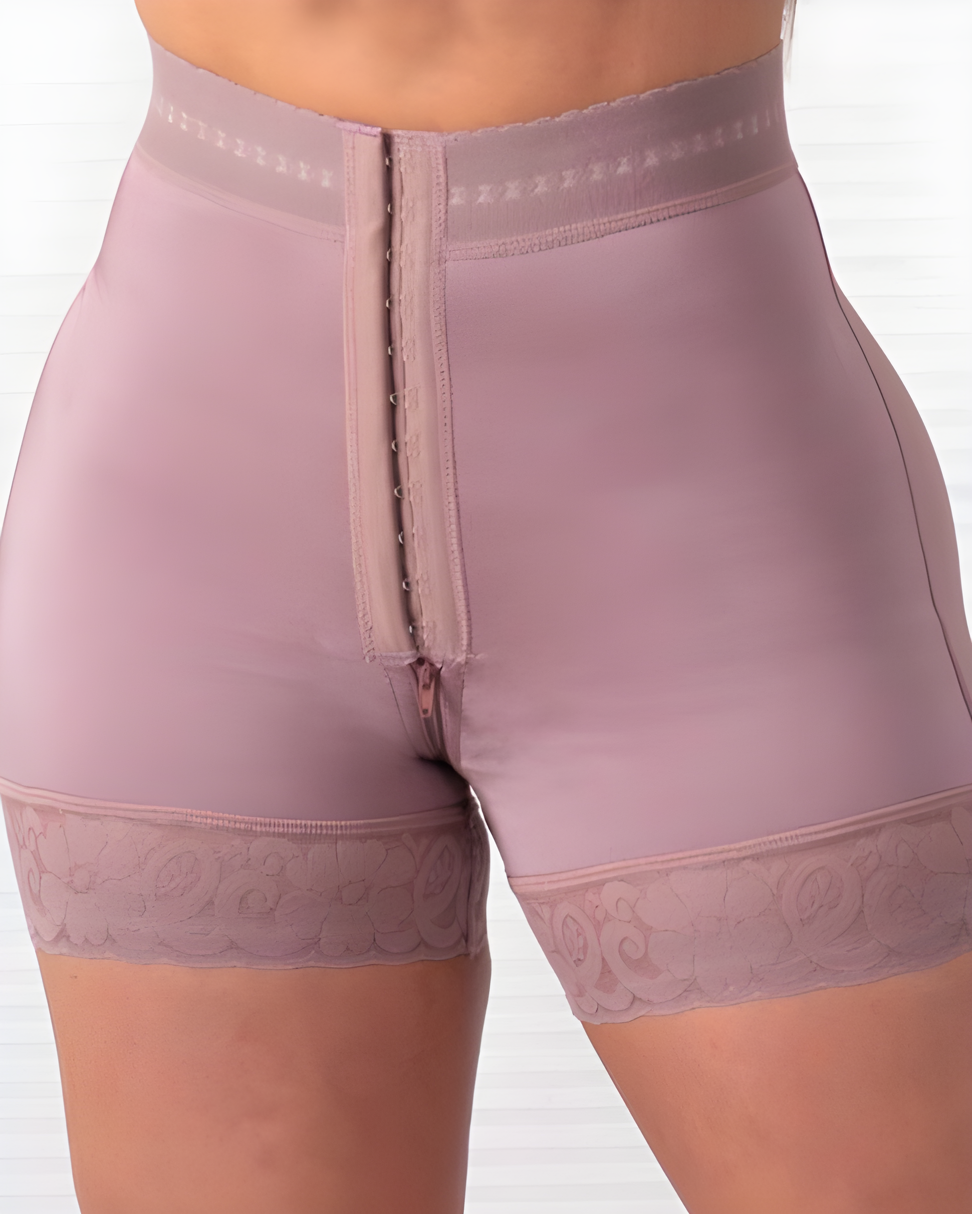 Hook-Eye Lace Hip-Lifting Shorts