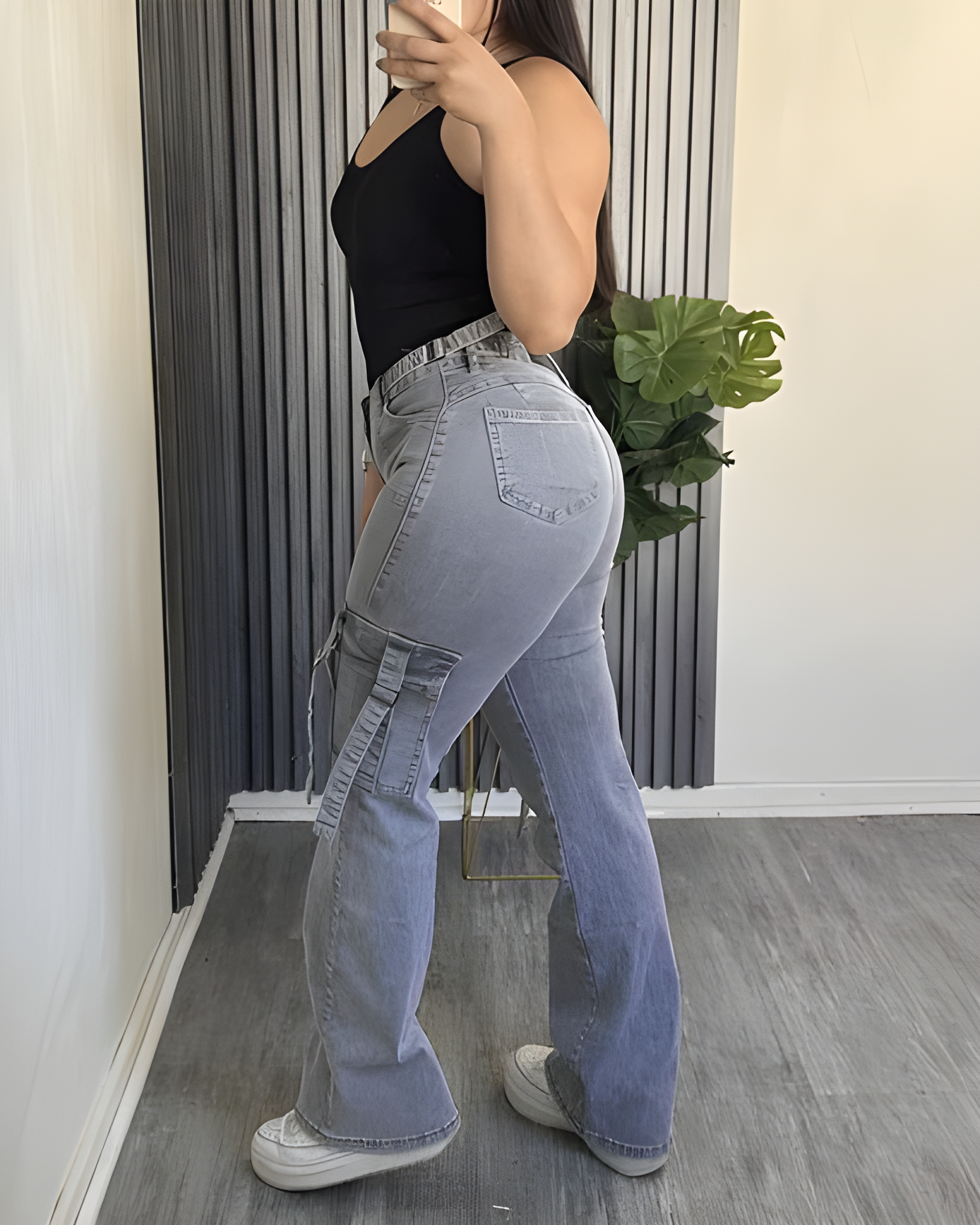 Hip-Lift Straight-Leg Cargo Jeans