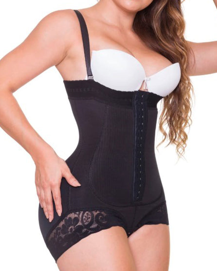 Hook-Eye Lace Shapewear Bodysuit