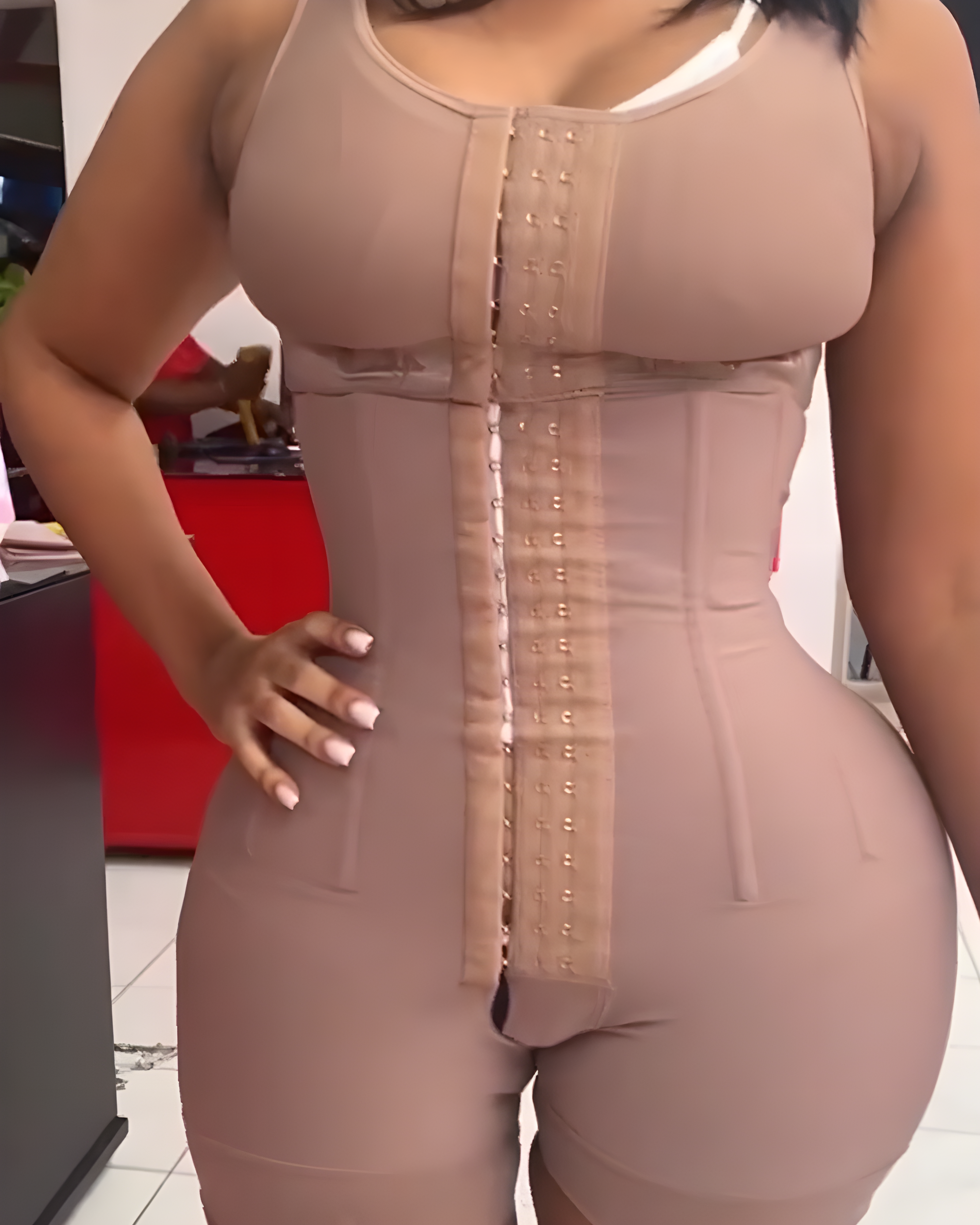 Shapewear für den ganzen Körper im Sanduhr-Stil mit hoher Kompression und Bauch